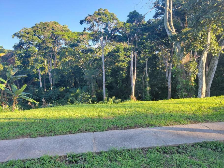 Linda, Cerca De Todo, Parqueo, Patio, Netflix Villa La Ceiba Eksteriør bilde